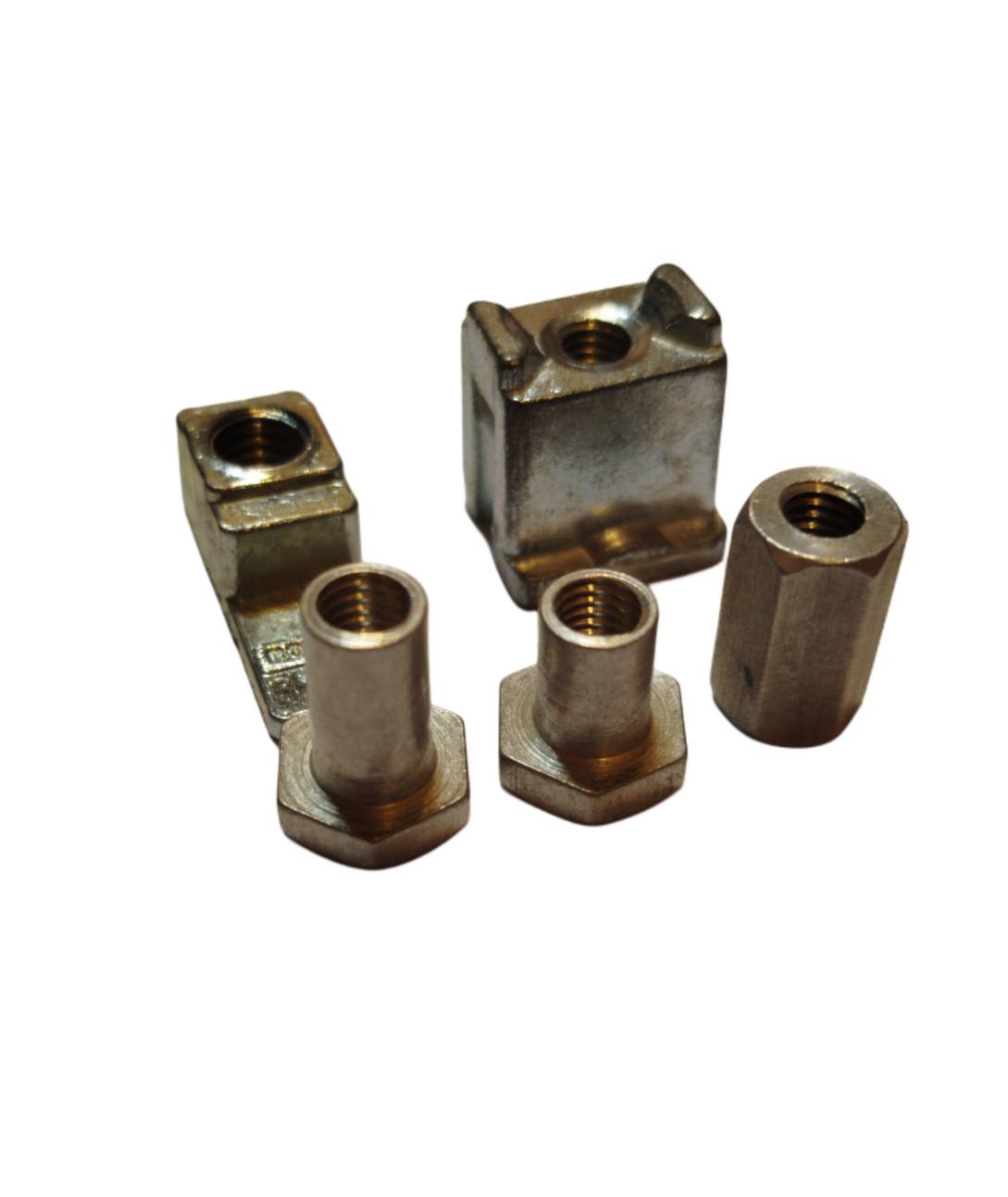 مهره شش پر ( مهره واسطه)